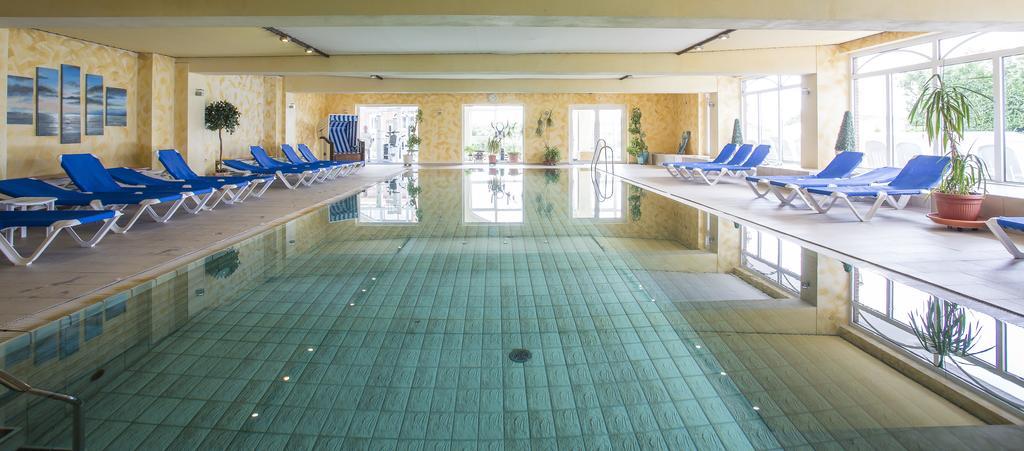 Nordseehotel Freese ยูอิสท์ ภายนอก รูปภาพ