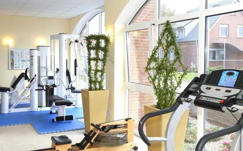 Nordseehotel Freese ยูอิสท์ ภายนอก รูปภาพ