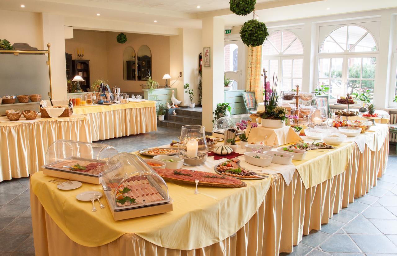 Nordseehotel Freese ยูอิสท์ ภายนอก รูปภาพ