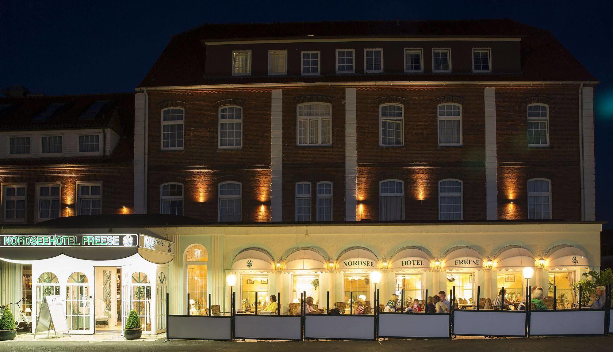Nordseehotel Freese ยูอิสท์ ภายนอก รูปภาพ